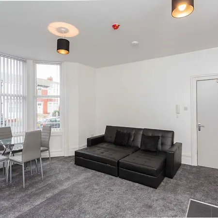 Cherry - Berry Apartment *
