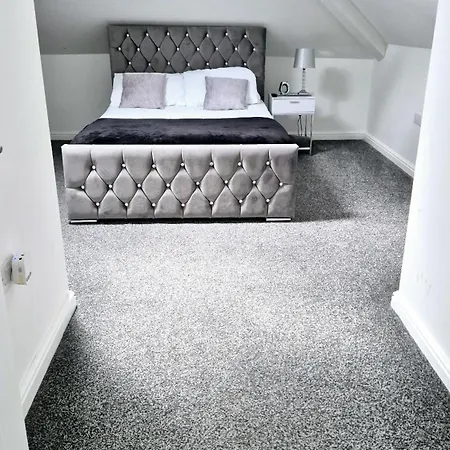 Apartment Deluxe On Mersey One Blackpool