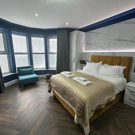 Swish Luxury Apartment