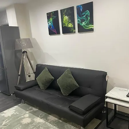 Apartment Ground Floor 2, Lynton *