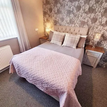 Bed & Breakfast The Montclair Blackpool