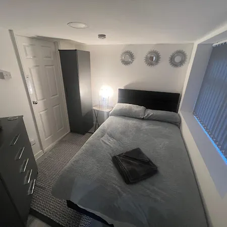 Hotel The Honley 3*