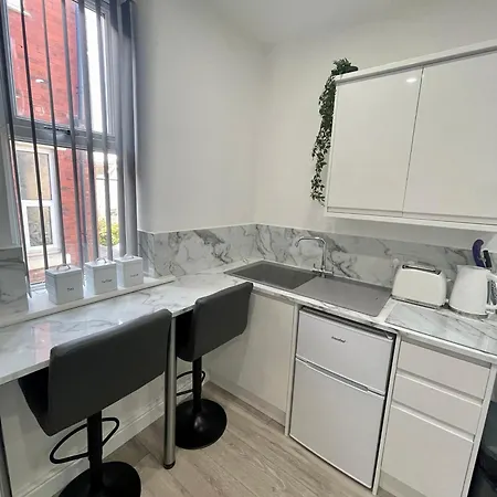 Osborne Luxury Hot Tub And Jacuzzi Apartment Blackpool