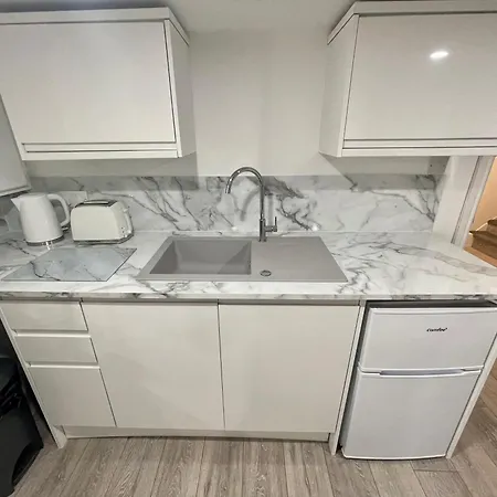 Osborne Luxury Hot Tub And Jacuzzi Blackpool