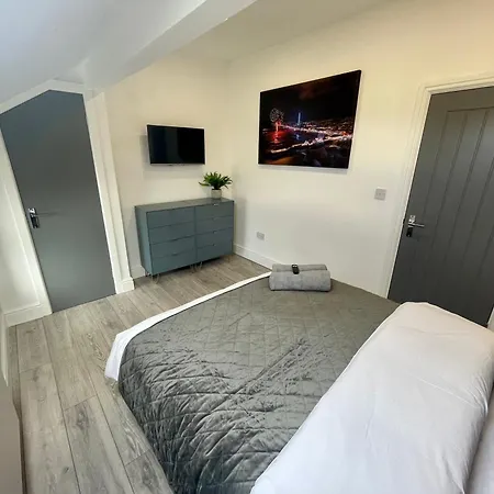 Osborne Luxury Hot Tub And Jacuzzi Apartment *