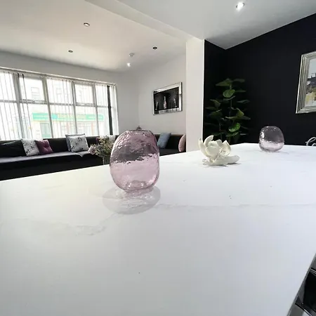 Apartment Wellington By Sasco