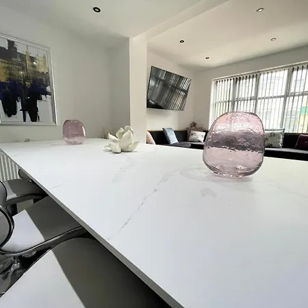 Apartment Wellington By Sasco *