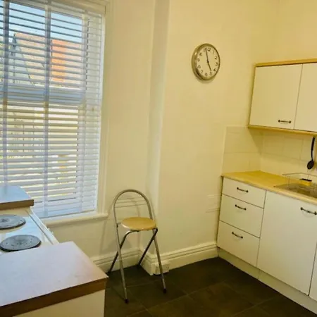 Jesmond Apartment