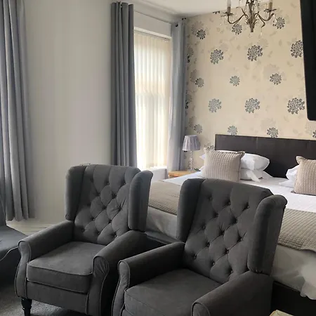 Guest house Edenfield Number 42