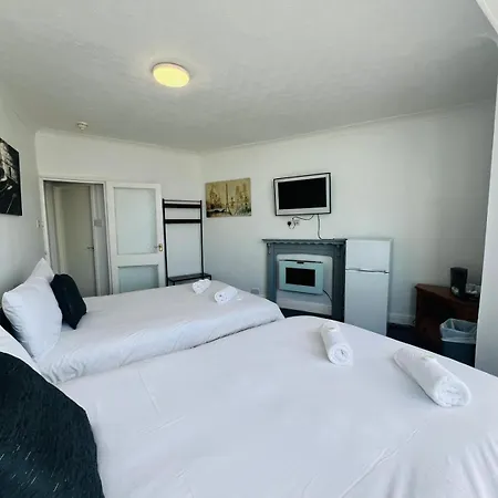 Henson Pleasure Guest house Blackpool