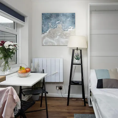 Lunar Apartment Blackpool
