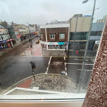 New 2 Bedroom Flat In Blackpool