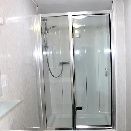 Henson Pleasure Guest house 3*