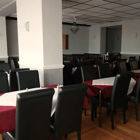 奥尔巴尼酒店 招待所 黑潭