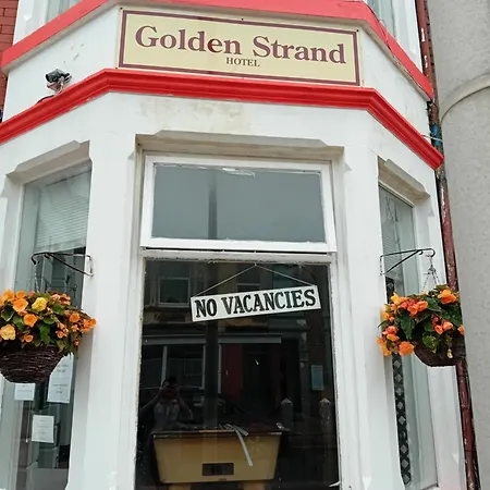 Myroomz Golden Hotell