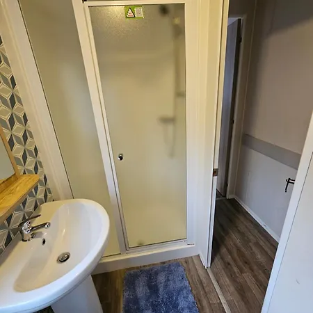 Cosy Caravan Haven Marton Mere Campsite *