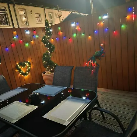 Immaculate 2-bed House In Blackpool