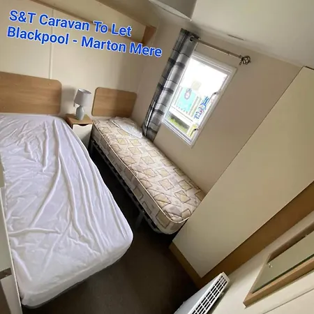 Tranquil Retreat In * Blackpool