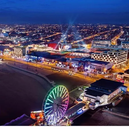 Elite Retreat * Blackpool