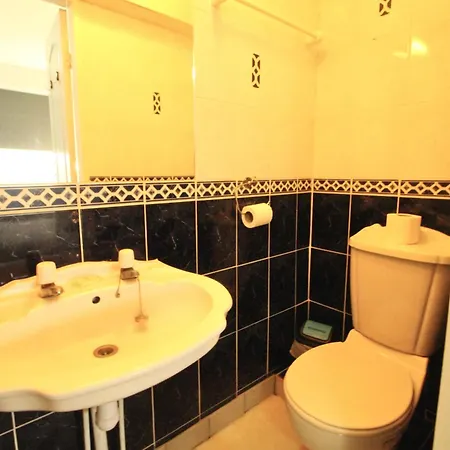 Otel Oyo Abbey