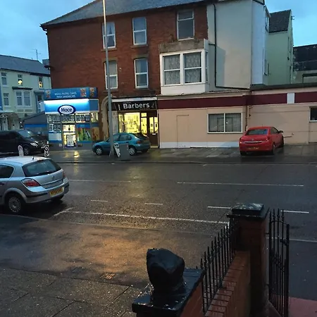 Oasis Guest house Blackpool