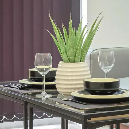 Dysa Bond Bed & Breakfast Blackpool