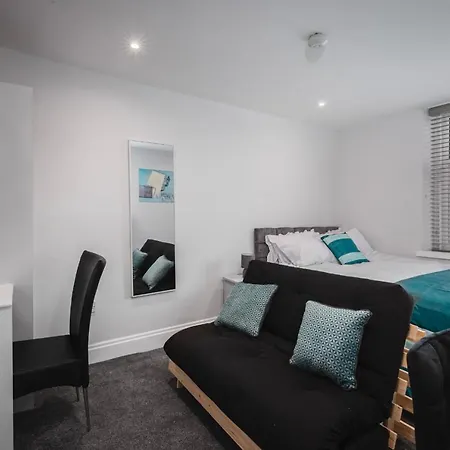 Abode - Polaris Apartment *