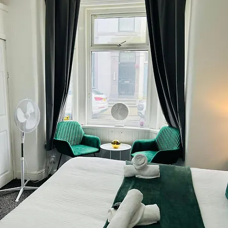 Tropical Heaven By Luxe Blackpool
