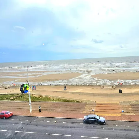 Sapphire Promenade 3* Blackpool