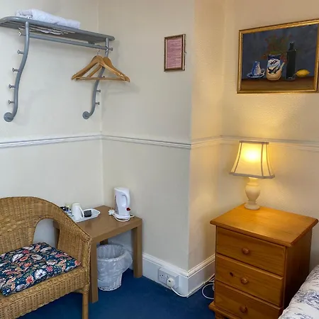 The Laurels Guest house