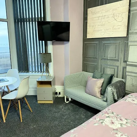 Apartment On The Blackpool