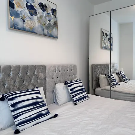 Apartment Granada At Pleasure Blackpool