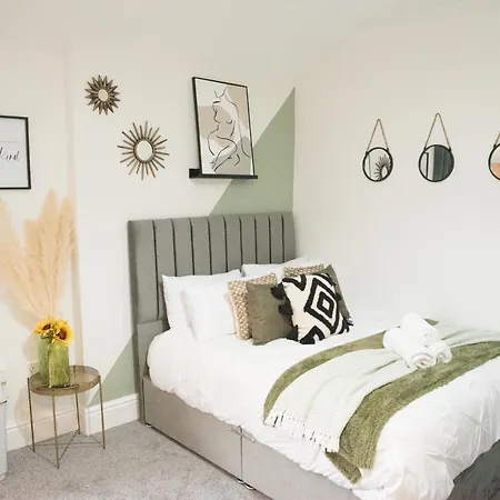 Vance Towers 6 - Studio Retreat Apartment