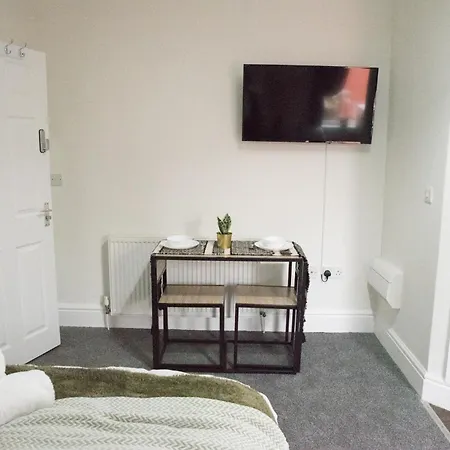 Vance Towers 6 - Studio Retreat