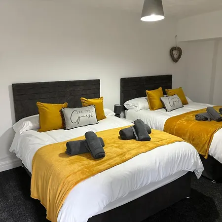 Twenty4 Apartment *