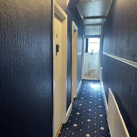 Guest house At 25 Blackpool