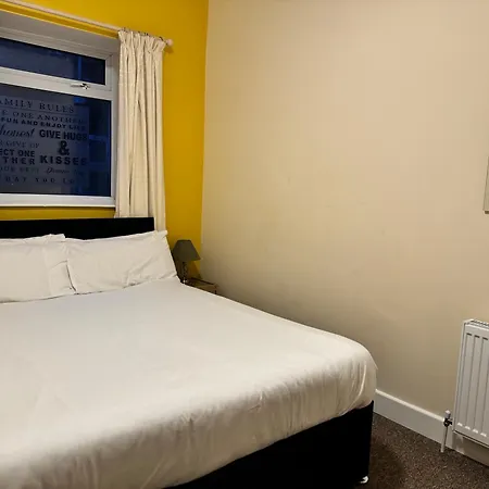 Charlton Apartment Blackpool