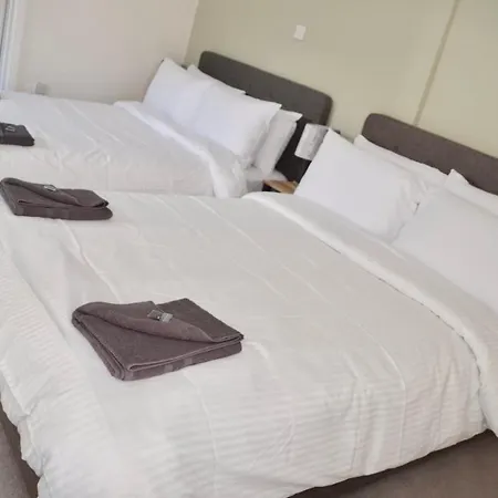 アパートホテル Blok 3 -jacuzzi Suites, & Ensuite ブラックプール