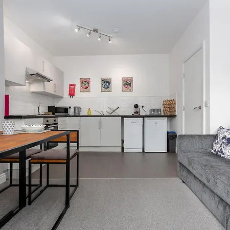 Enjoy Apartment *