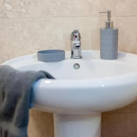 Beautiful & Spacious In Centre Apartment Blackpool
