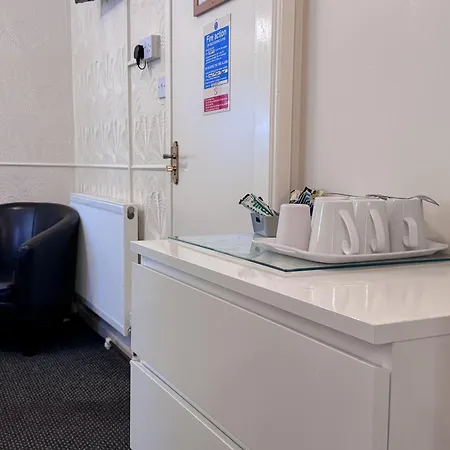 The Ascot Guest house 3*