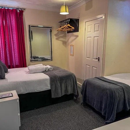 The Ascot Guest house 3*