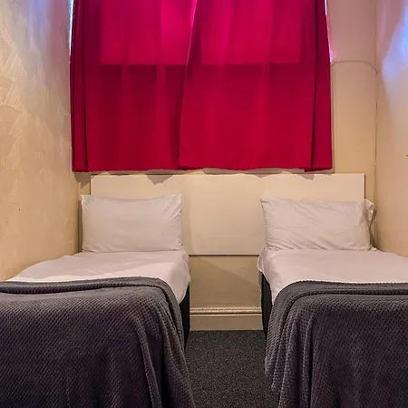 Guest house The Ascot 3*