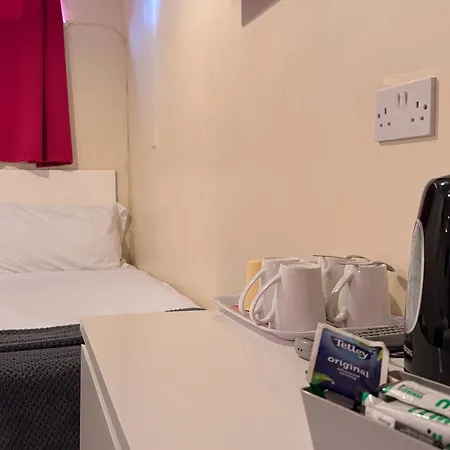 The Ascot 3* Blackpool