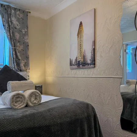 The Ascot Guest house