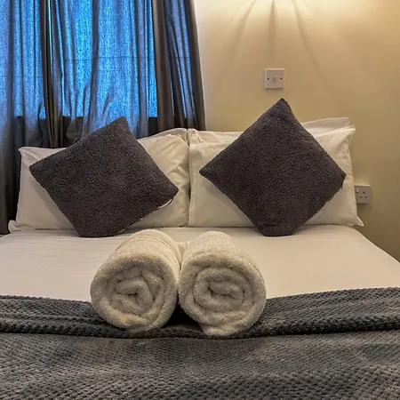 Guest house The Ascot