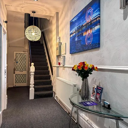Guest house The Ascot