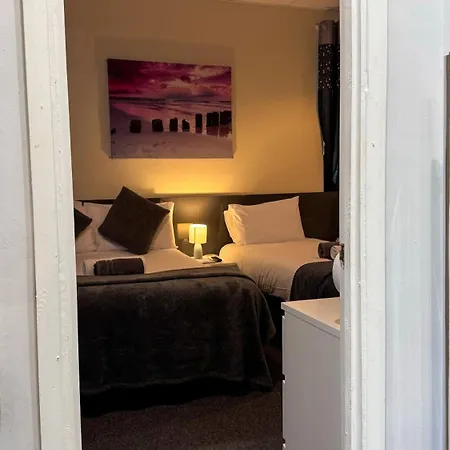 The Ascot Guest house 3*