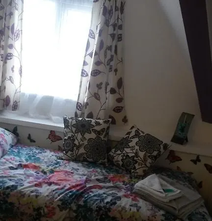 Bed & Breakfast No. 14.