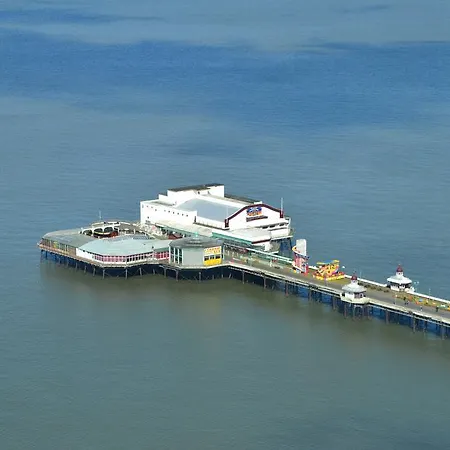 Camelot Seafront Bed & Breakfast Blackpool